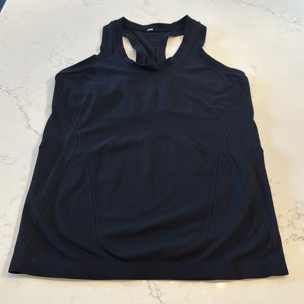 Black Athleta Momentum Seamless Tank